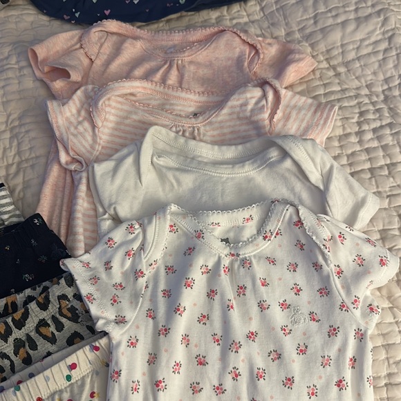 12-18 month baby gap bundle!!!! - Picture 2 of 4